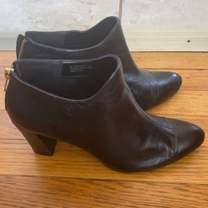 Aerosoles black booties